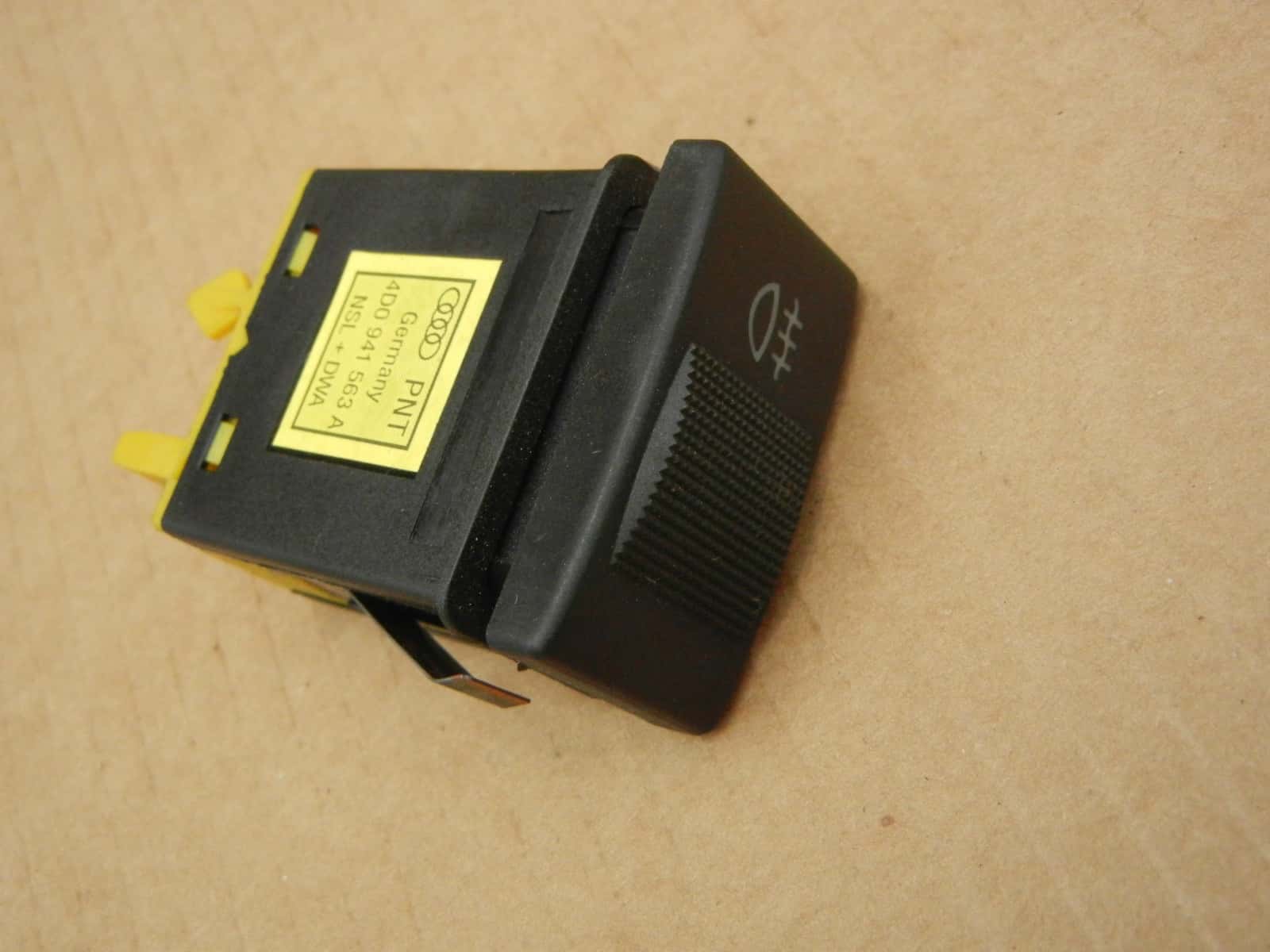 Audi A4 Fog Light CONTROL SWITCH 1996 1997 1998 1999 2000 4D0941563A