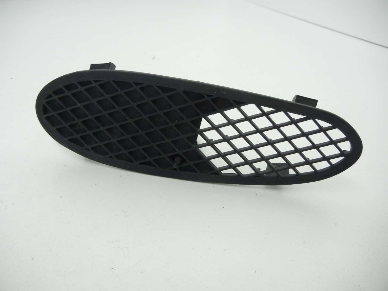 Mercedes S430 S500 W220 Front Left LH Bumper Grille with sensor OEM 00-06