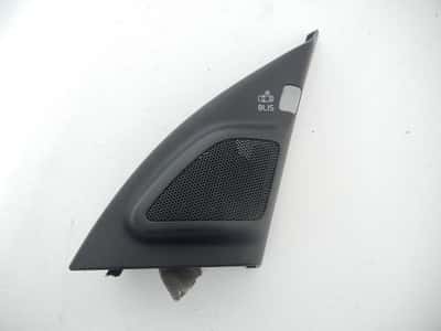 Volvo S80 2016 Right Passenger Tweeter Speaker Cover with BLIS 31409290 OEM