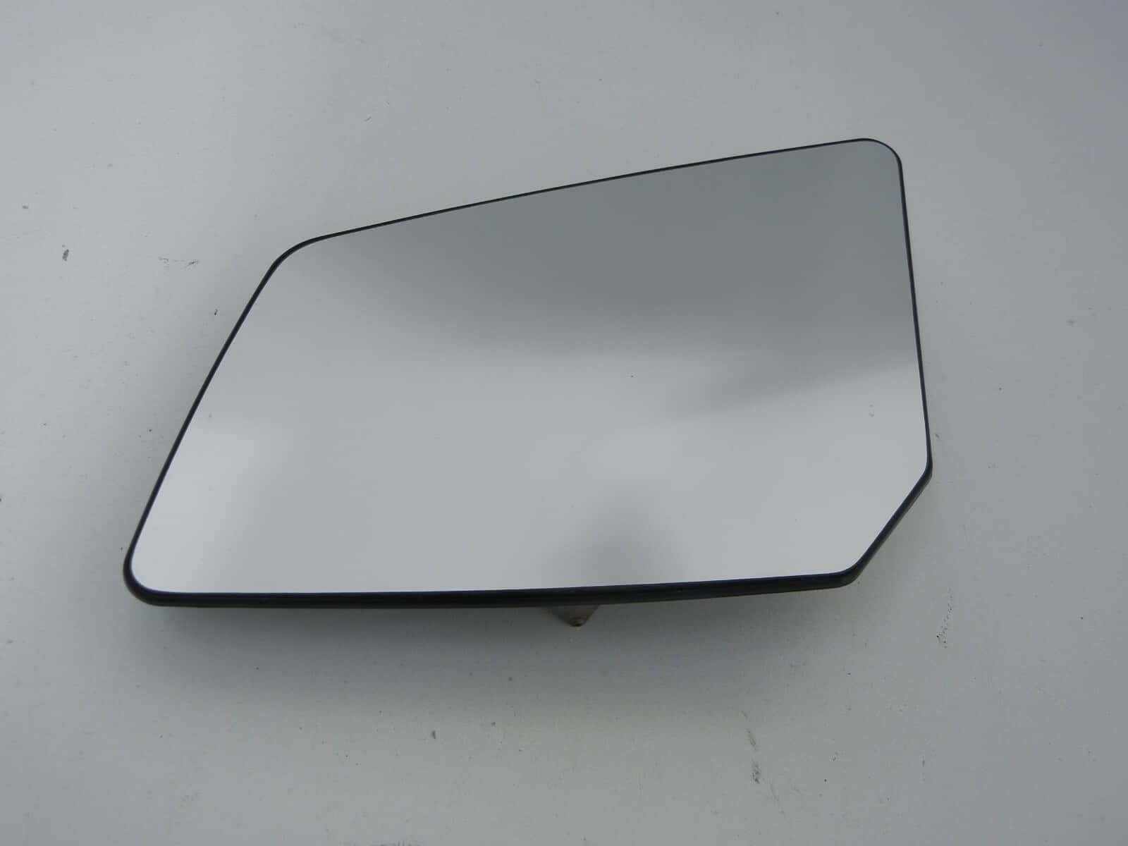 2013-2017 Chevy Traverse OEM Left Non Heated Driver Side Mirror Glass 25990002