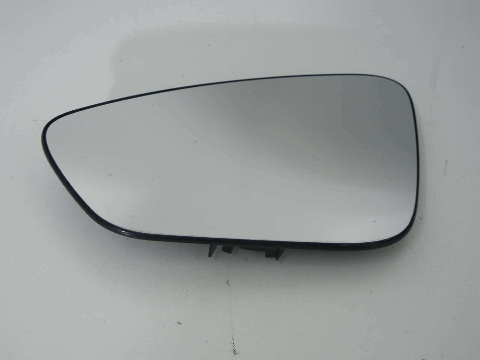 2015-2017 CHRYSLER 200 OEM Left Heated Side Mirror Glass Driver 68243925AA