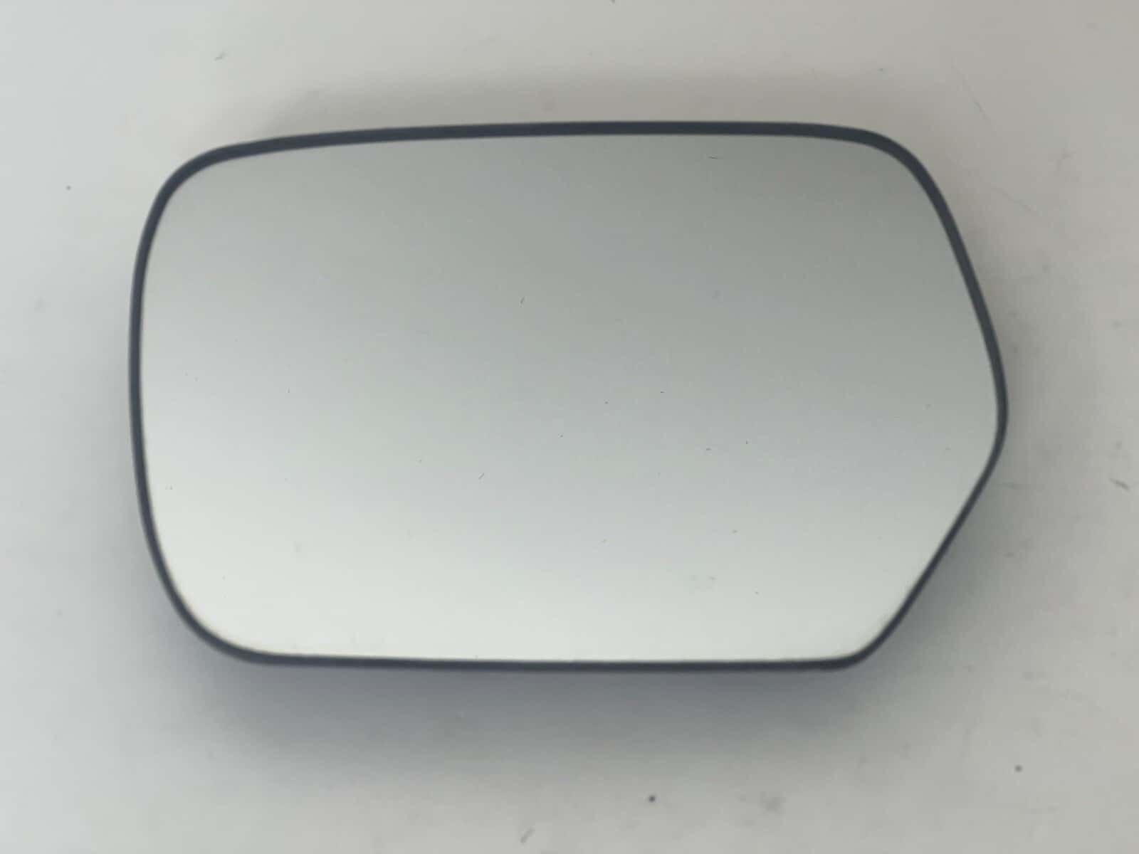 2003-2006 Mitsubishi Outlander OEM Left Heated Driver Side Mirror Glass MR991879