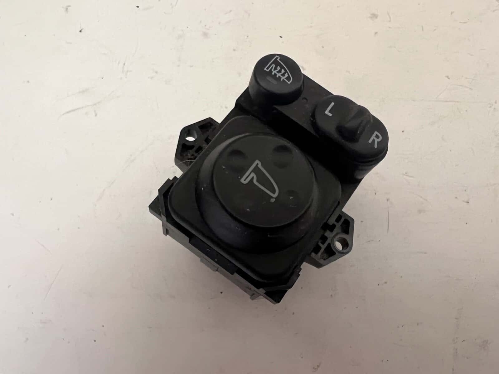 Honda Odyssey Power Mirror Adjustment Switch Button OEM 35190-SHJ-A210