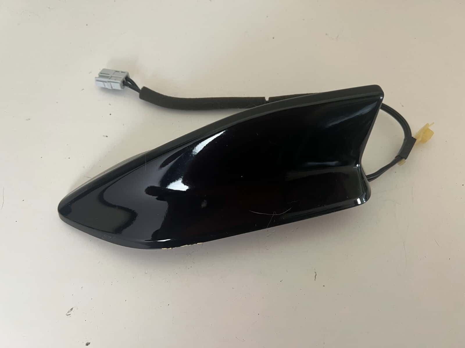 Acura ILX 2016-2022 Roof Shark Fin Antenna 39150-TX6-H010-M1 NH731P Black