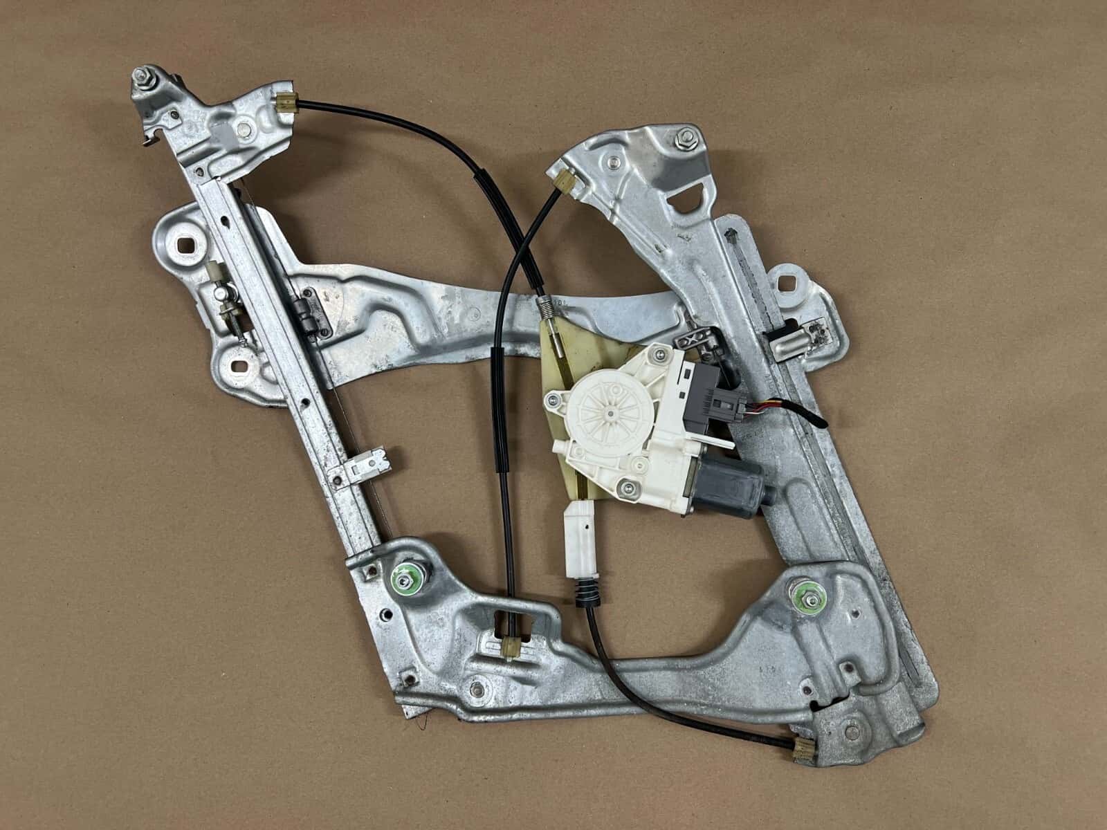2006-2012 MITSUBISHI ECLIPSE left side driver door window regulator with motor