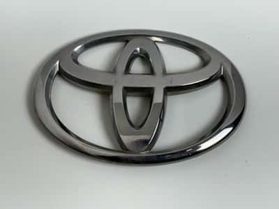Toyota Sienna 2011 - 2020 front hood chrome emblem OEM