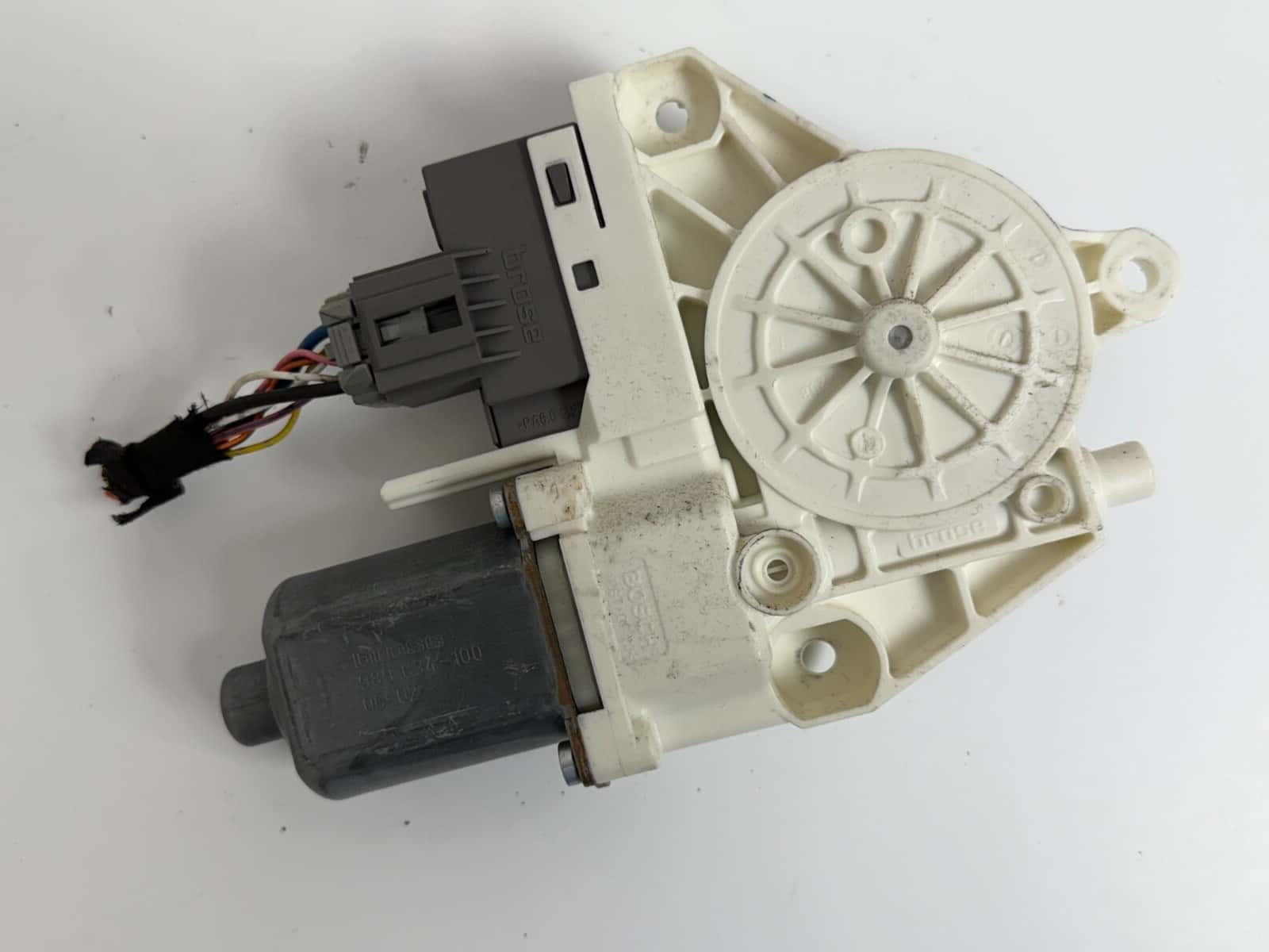 2006-2012 MITSUBISHI ECLIPSE right side passenger window regulator motor