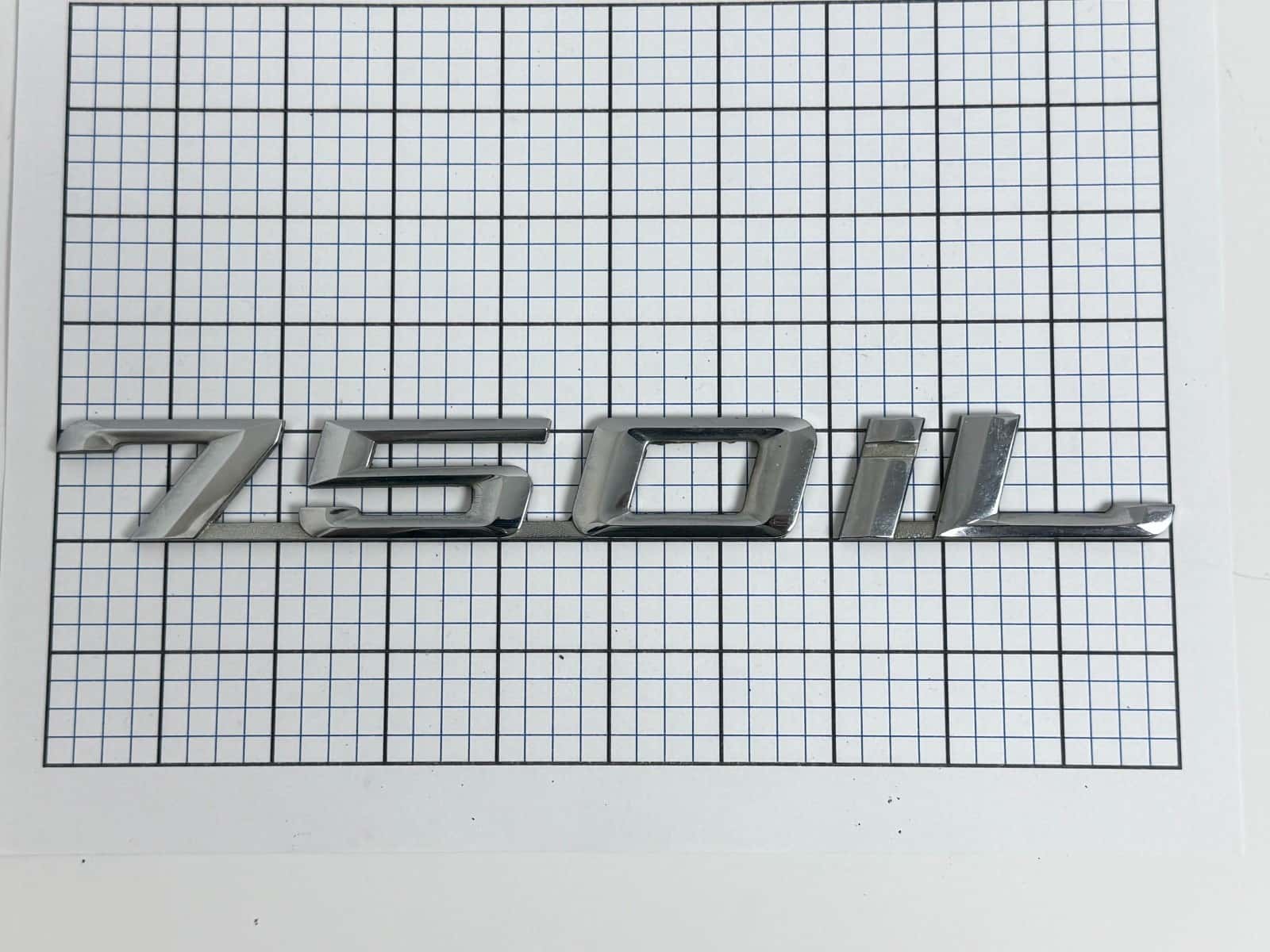 BMW E38 V12 750 750iL OEM Genuine Original trunk lid badge logo emblem 1995-2001