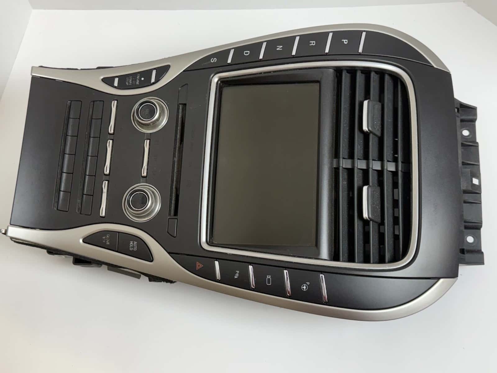 Lincoln MKZ 2016 - 2018 Center Dash AG Radio Console FA1P-7E453-AC complete