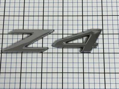 BMW Z4 trunk emblem OEM logo letters used