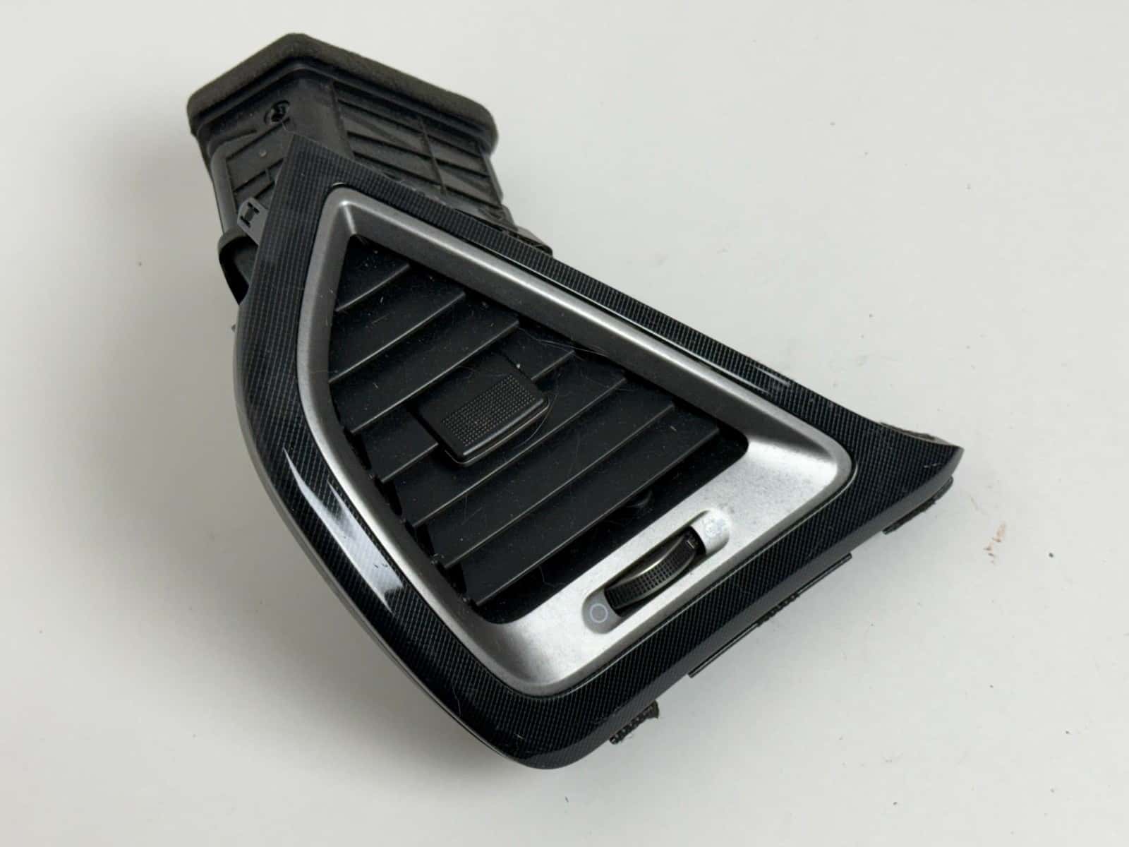 HYUNDAI SANTA FE 13-18 LEFT DRIVER SIDE DASH AIR VENT 974054Z000 OEM