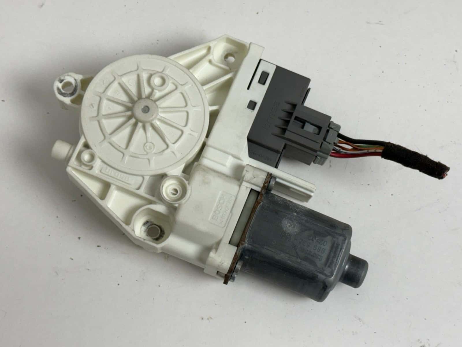 2007-2012 Mitsubishi Eclipse Spyder Left Power Window Motor 998319-103 OEM