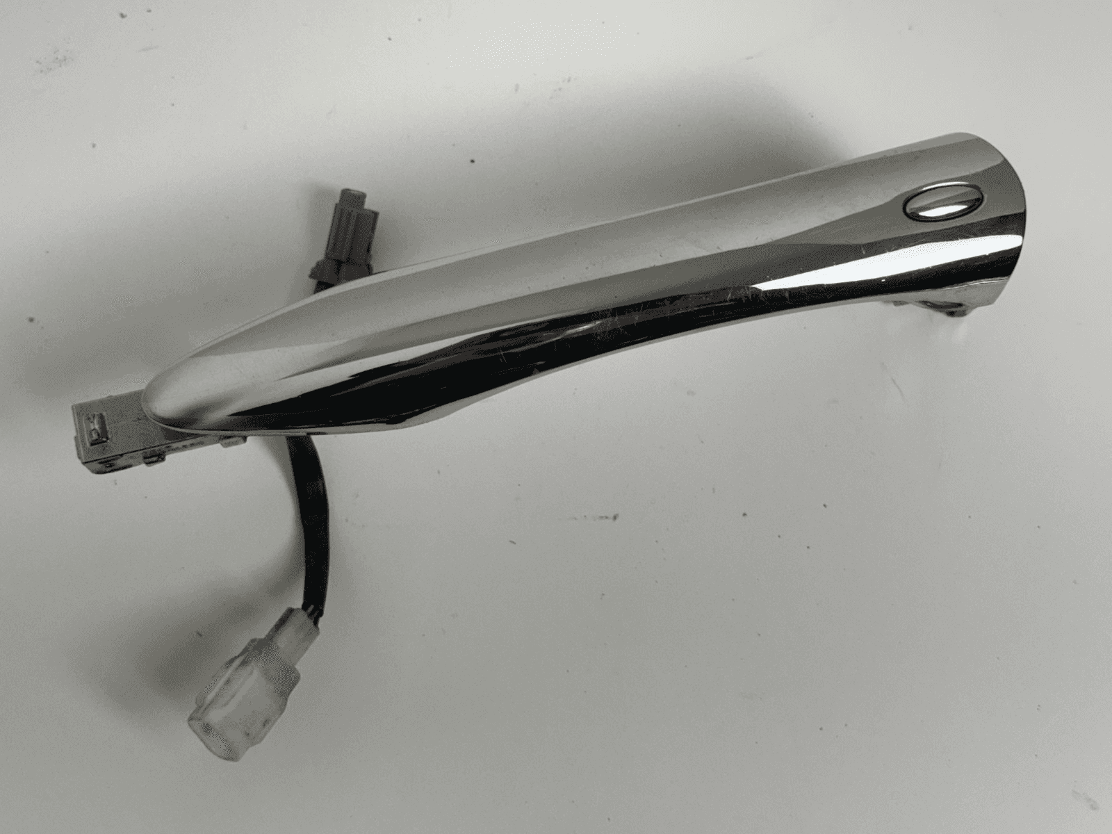 2011-2019 Infiniti Q70 Front Left Driver Side Exterior Door Handle OEM