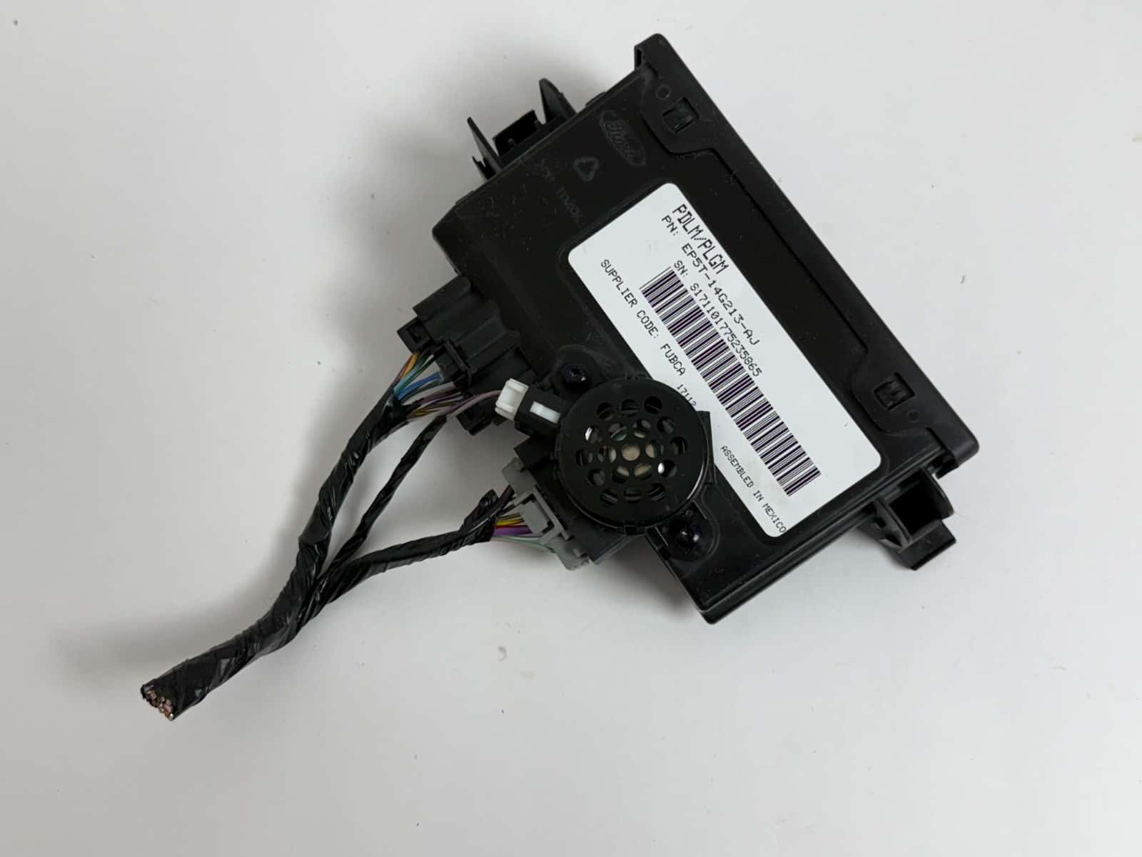 2017-2020 LINCOLN MKZ TRUNK POWER LIFTGATE CONTROL MODULE UNIT OEM