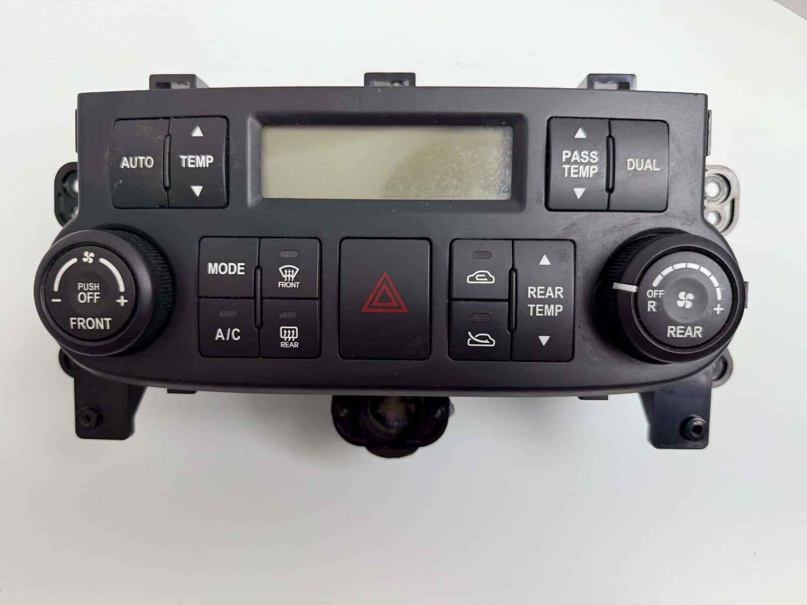 Kia Sedona 2006 -2012 Entourage 2007-2010 Auto Heater A/C control 972504D203