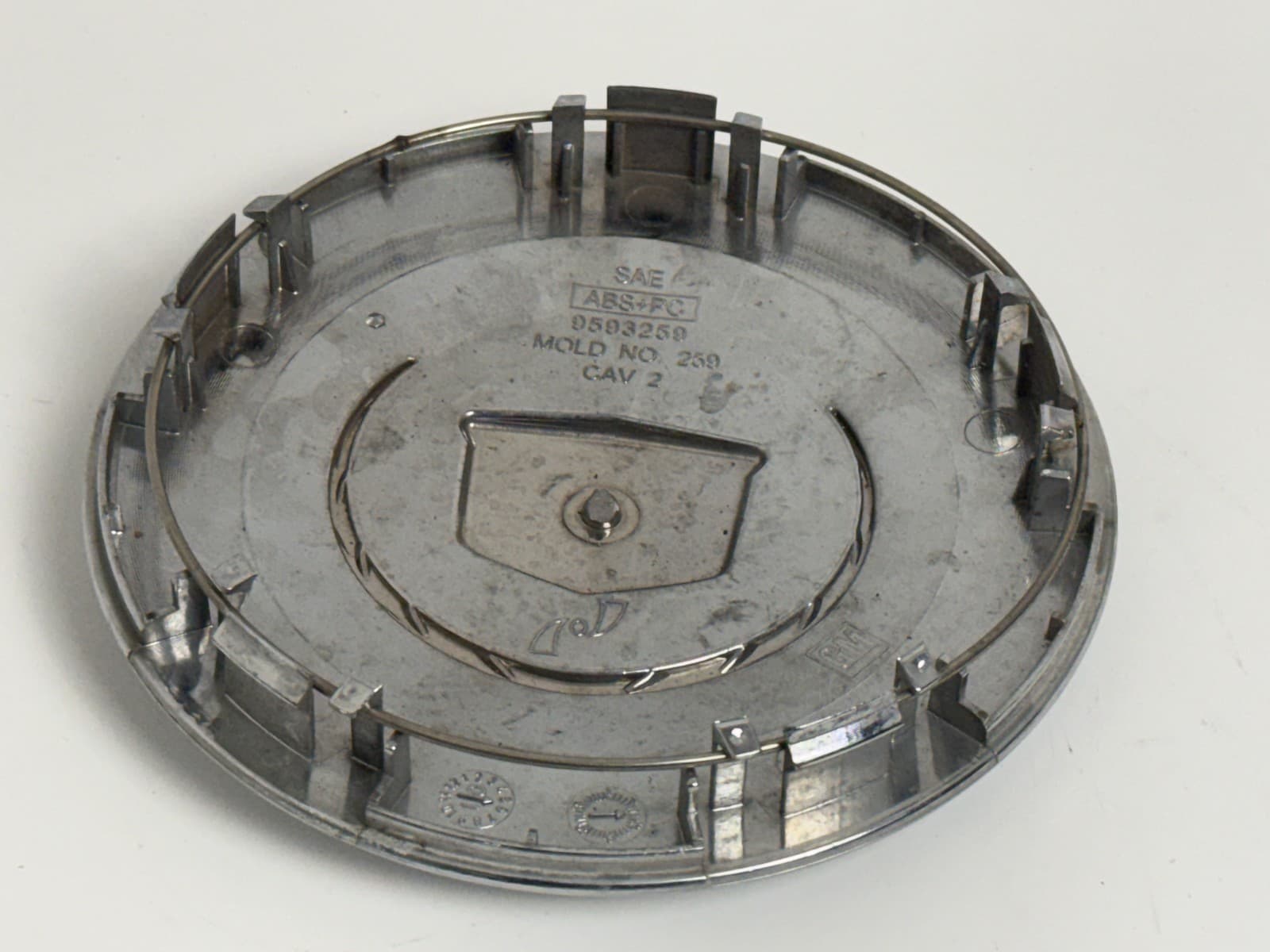 2000-2005 Cadillac DeVille DTS Chrome Wheel Center Cap OEM 9594259 9593259 - photo 4