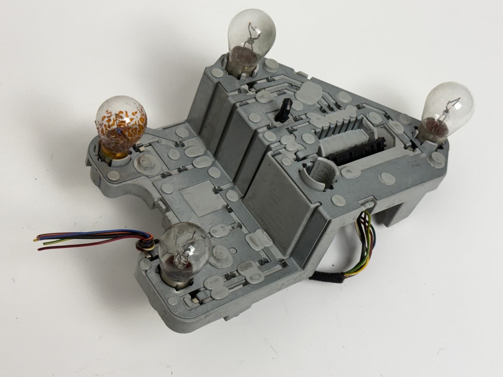 1995-2003 Jaguar XJ6 XJ8 XJR X300 X308 Left Tail Light Bulb Board LNA4903AA - photo 2