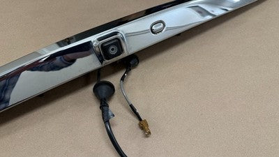 Infiniti G25 G35x G37x Sedan Trunk Chrome Spacer Spoiler 84810-JK660 with camera