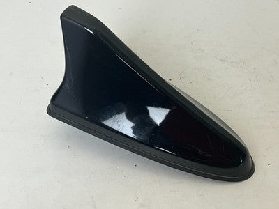 HYUNDAI ELANTRA ROOF SHARK FIN ANTENNA BLACK 96210-AA000EB OEM 2020