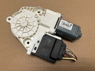 VW Volkswagen CC 2016 power window motor rear left driver side 3C8839461M