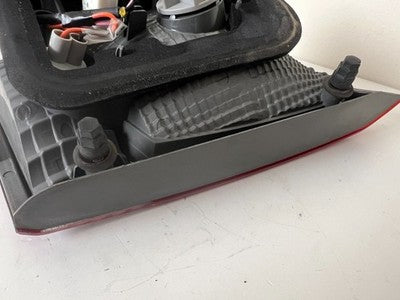 Kia Sorento 2013 Left LH Inner Trunk Tail Reverse Lamp 92405-1U000 2011 2012