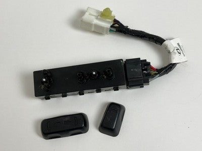 HYUNDAI SANTA FE SPORT 2013 - 2018 Driver Side Power Seat Switch Control Adjust