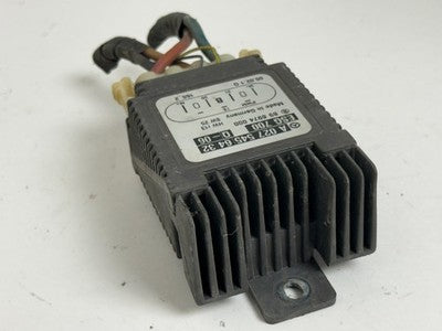Mercedes W220 2000 S500 CL500  HVAC Auxiliary Fan Control Unit 0275456432 OEM