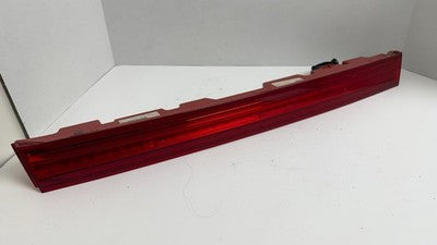 2015-2019 LINCOLN MKC OEM CENTER TAILLIGHT LIFTGATE MOUNTED LED EJ7B-138433-AG