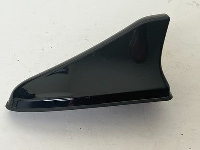 HYUNDAI ELANTRA ROOF SHARK FIN ANTENNA BLACK 96210-AA000EB OEM 2020