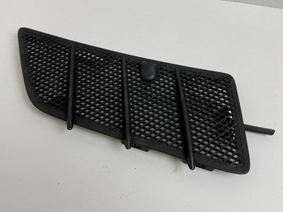 Mercedes X164 GL450 ML350 06-12 Front Right Pass Side Hood Vent Grill Black OEM