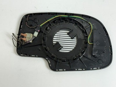 03-06 CHEVROLET Suburban Tahoe Silverado Mirror Glass Left Side Autodim Turn LED