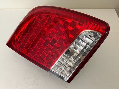 Kia Sorento 2013 Left LH Inner Trunk Tail Reverse Lamp 92405-1U000 2011 2012