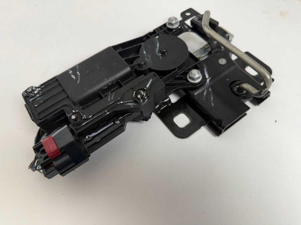 2013-2020 Lincoln MKZ Trunk Lid Striker Actuator DP53-F404B12-AE OEM