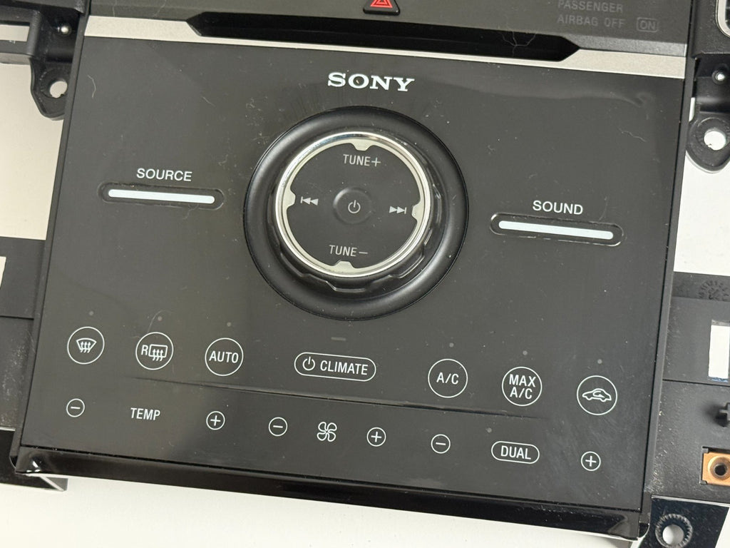 2013-2019 FORD TAURUS RADIO SONY 8" AC CLIMATE CONTROL  DASH VENT DG1T-18A802-EM