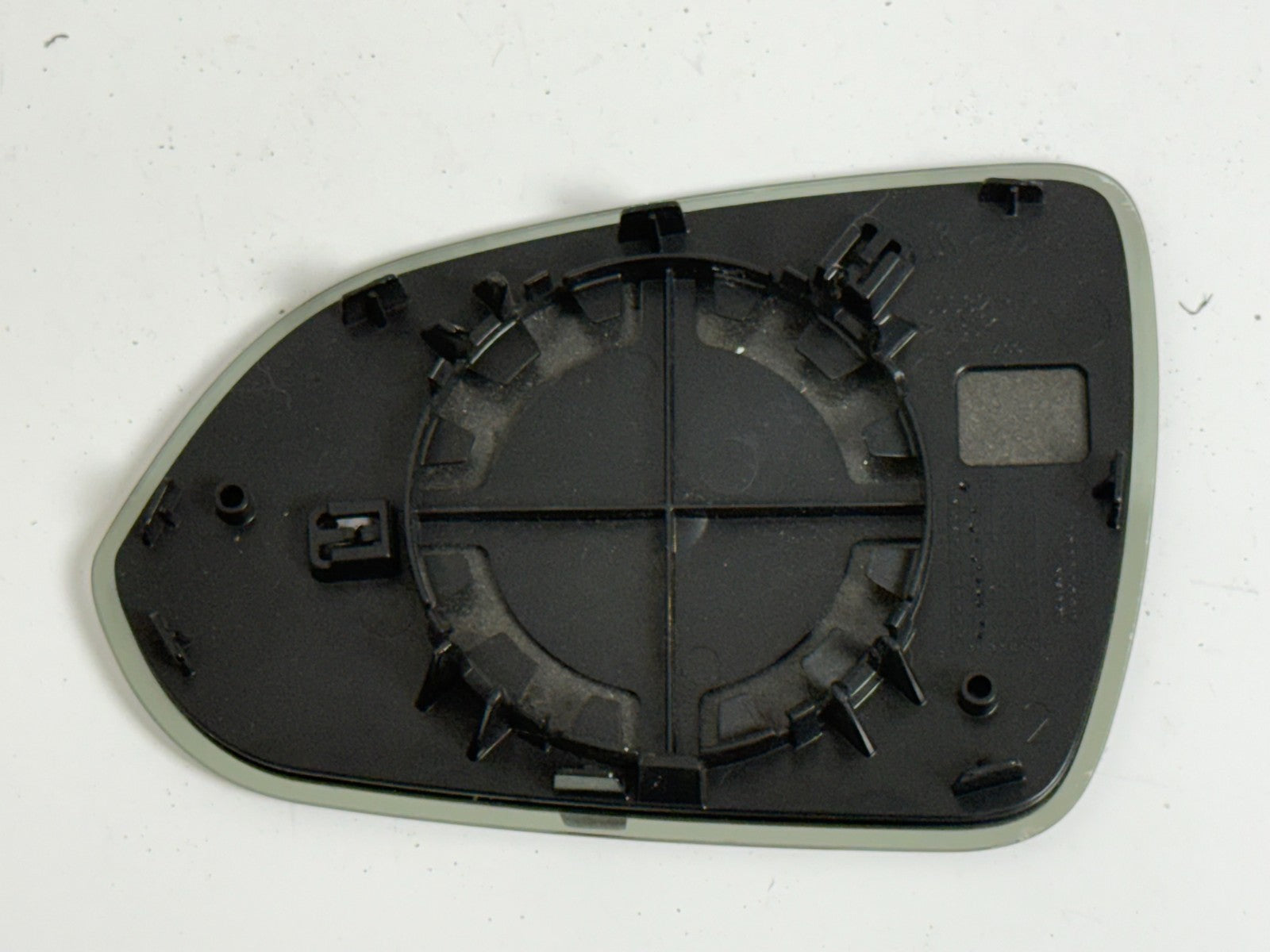 2018-2022 HYUNDAI ACCENT OEM Right Side Base Mirror Glass Passenger scratched