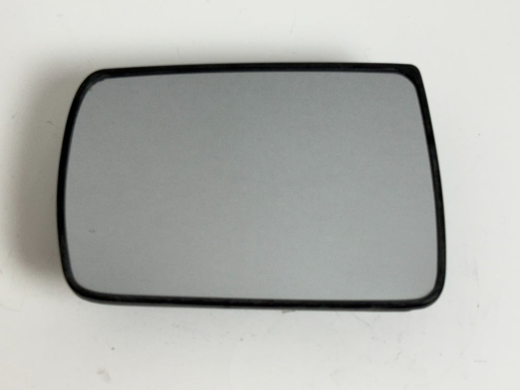 2009-2011 KIA BORREGO OEM Left Non Heated Mirror Glass Passenger Side