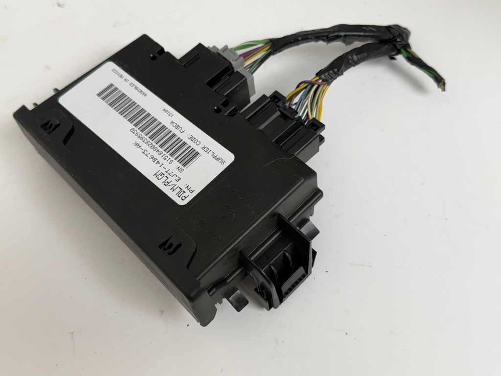 2015-2018 LINCOLN MKC Power Liftgate Hatch Control Module OEM EJ7T-14B673-AK