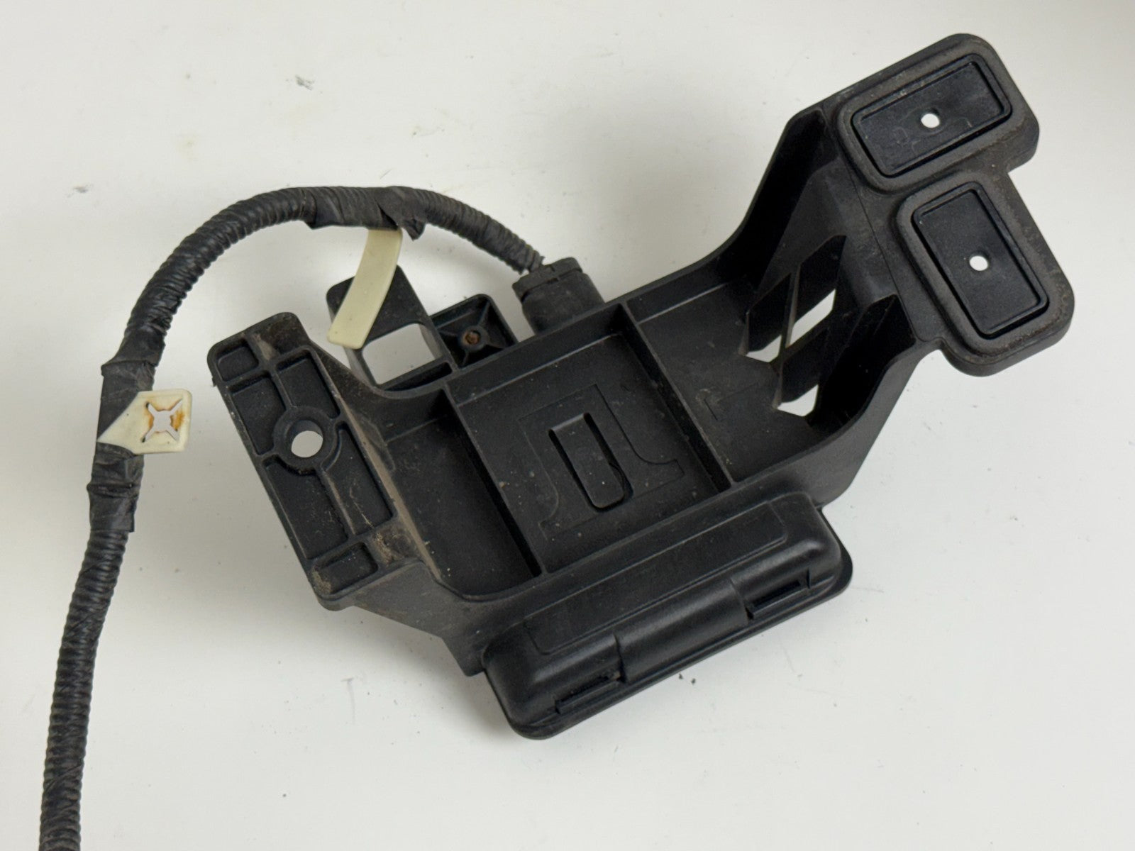 2015 2016 LINCOLN MKC BLIND SPOT RADAR SENSOR LEFT DRIVER  EJ7T-14D599-AD OEM