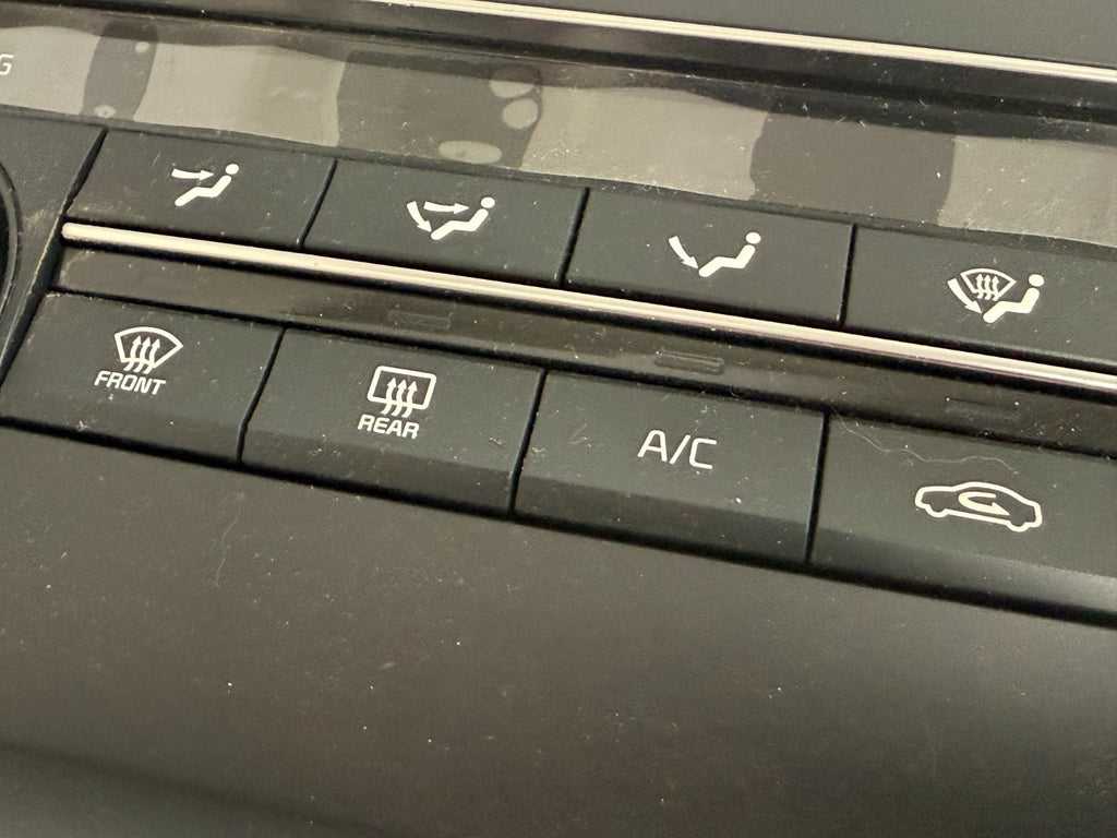 2016-2018 Kia Optima OEM MAnual AC Heater Climate Control 97250-D5500WK