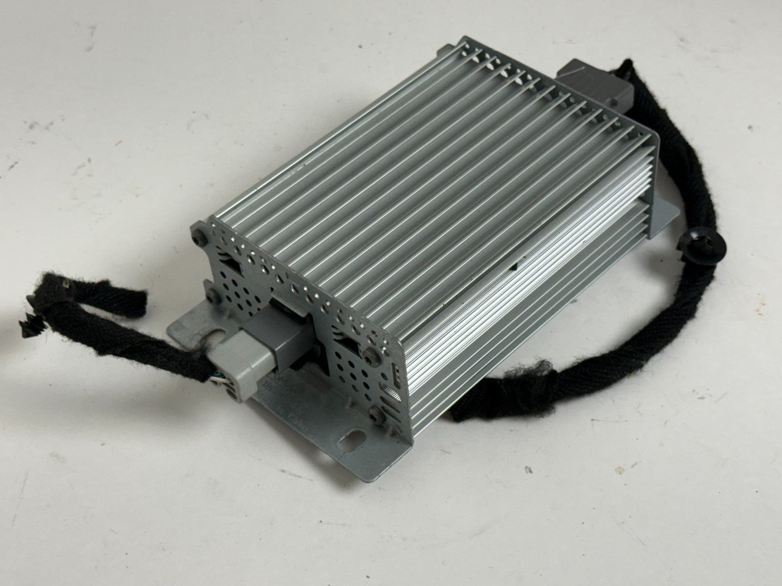 2010-2020 LINCOLN MKX MKZ RADIO AMPLIFIER BA1T-18C808-AA S69GA