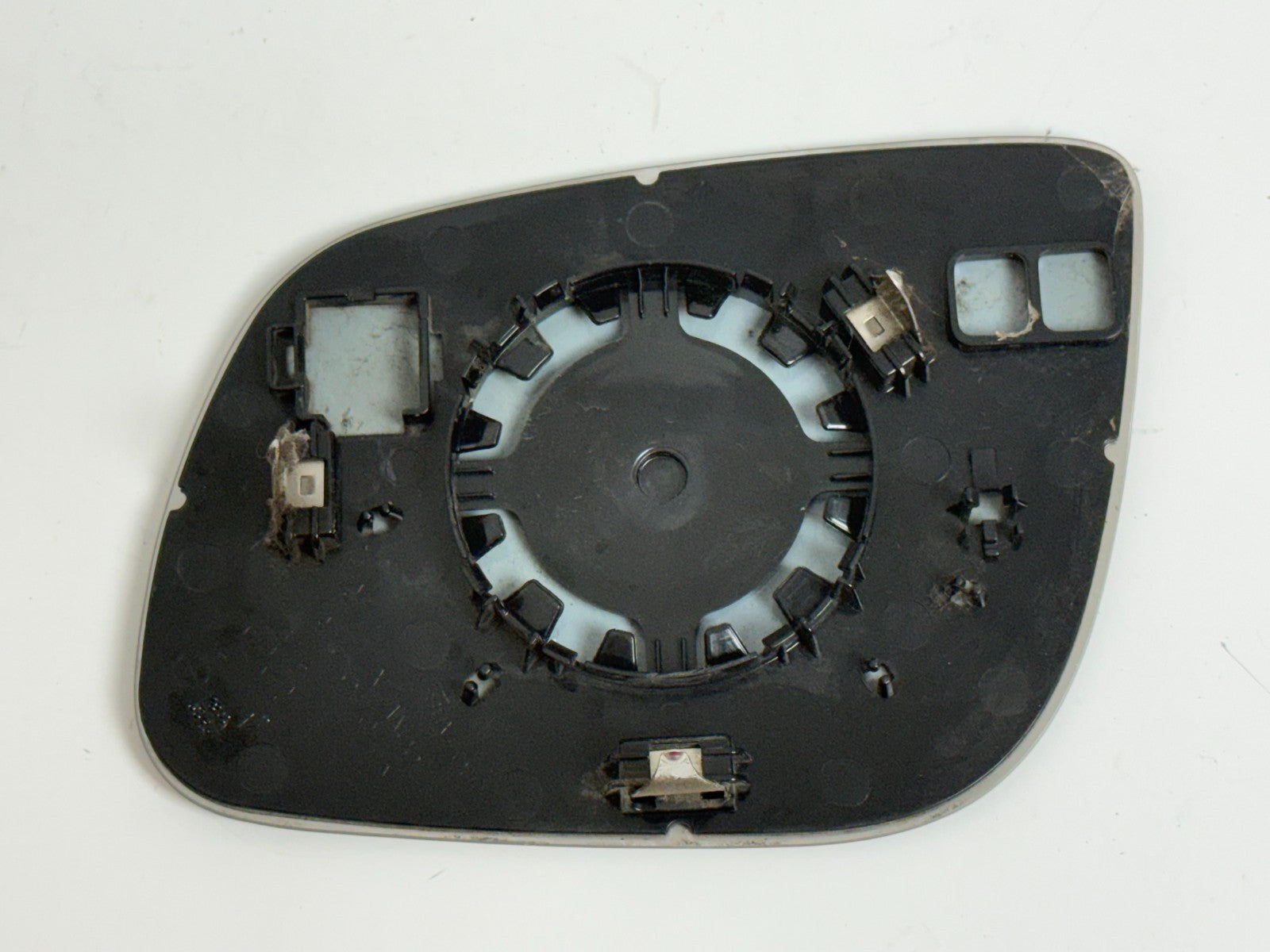 2015-2021 KIA SEDONA OEM Right Non Heated Mirror Glass Driver Side