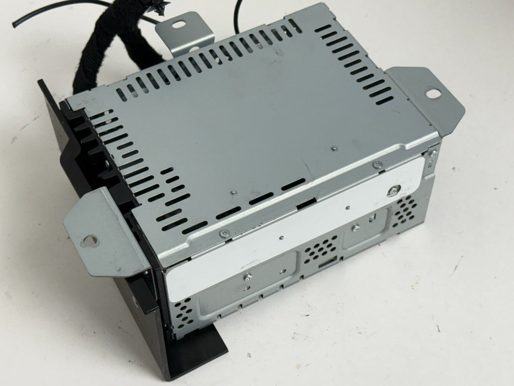 2013-2014 Lincoln MKZ  Multi Media  Sat Radio Receiver OEM DP5T-18D818-BE