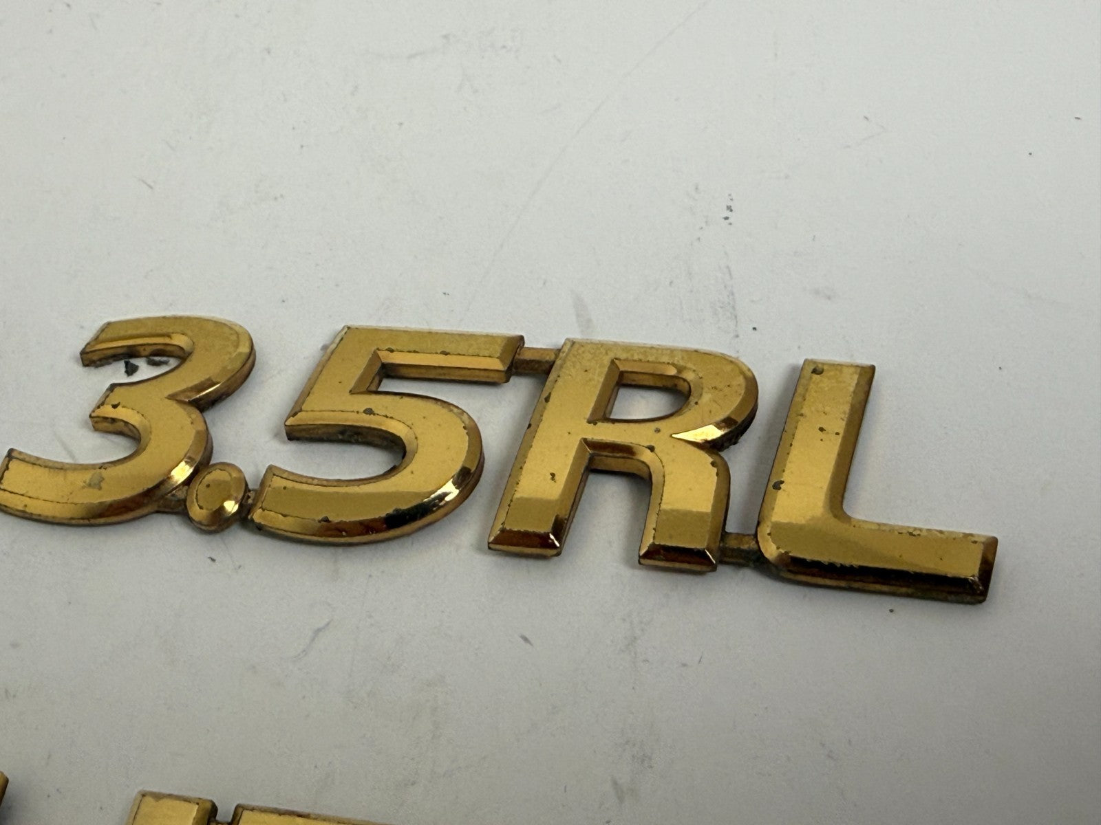2003-2004 Acura 3.5RL rear gold package  emblem full set 75700-SZ3-A200 OEM