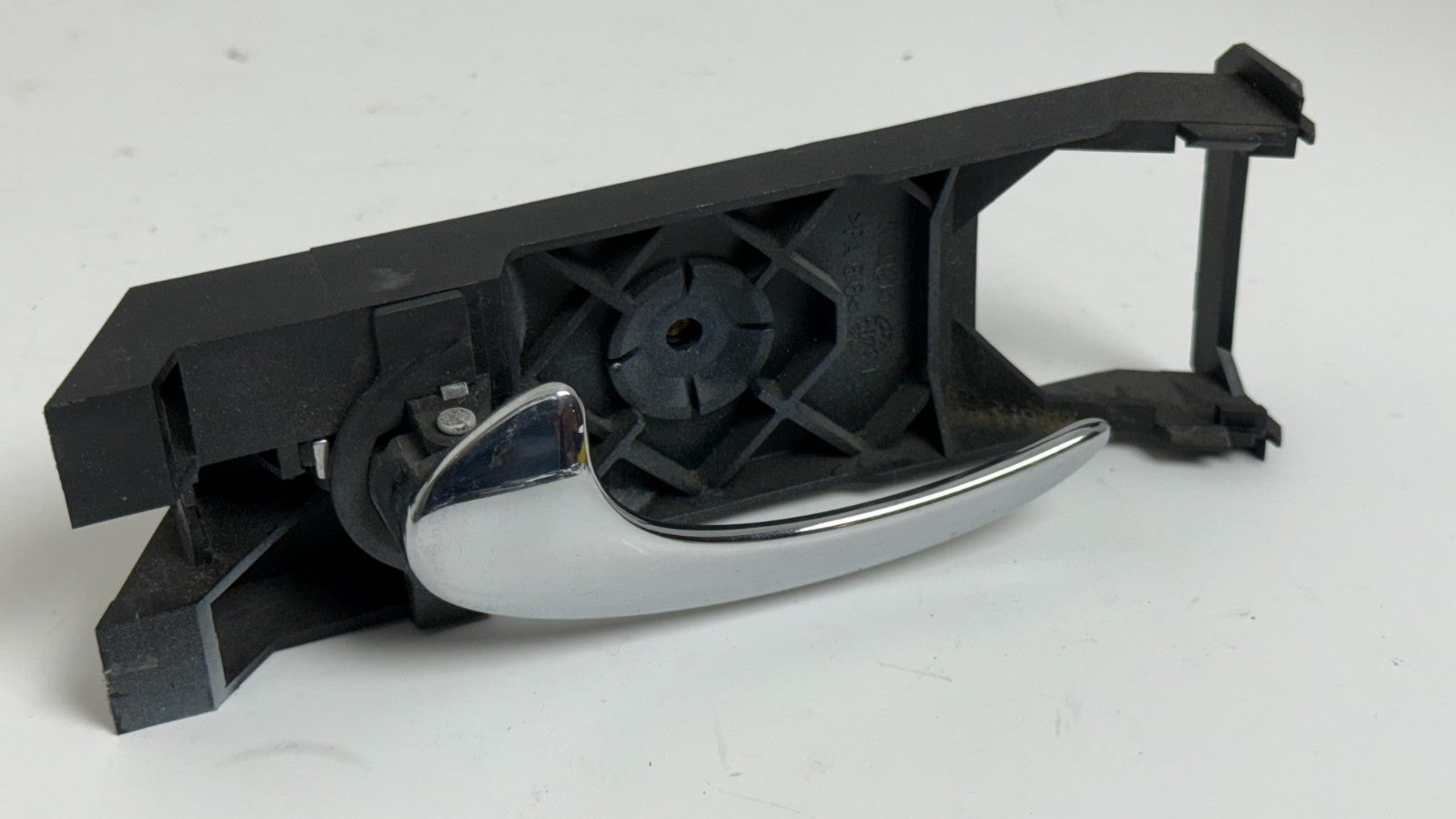1998-2002 JAGUAR XJ8 LEFT SIDE FRONT REAR INTERIOR DRIVER DOOR HANDLE