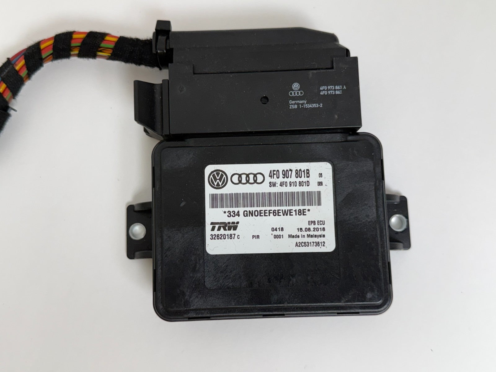 2005-2011 Audi A6 S6 Electronic Parking Brake EPB Control Module 4F0907801B OEM