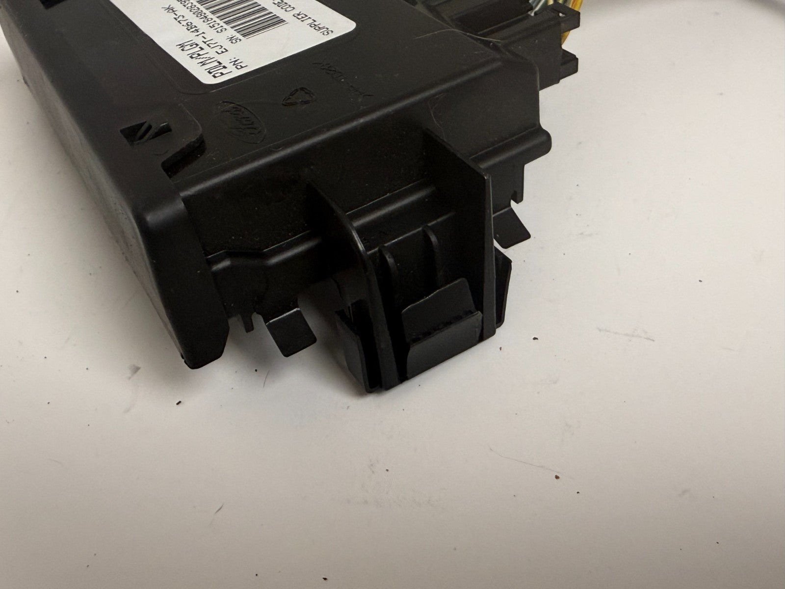 2015-2018 LINCOLN MKC Power Liftgate Hatch Control Module OEM EJ7T-14B673-AK
