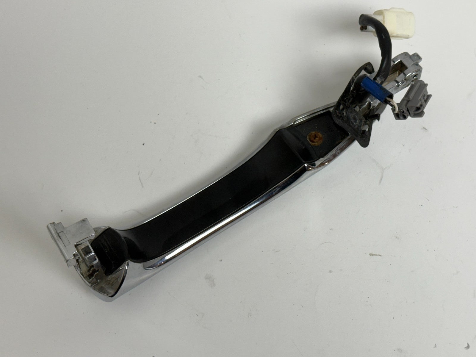 2011-2019 Infiniti Q70 OEM Front Right Passenger Side Exterior Door Handle