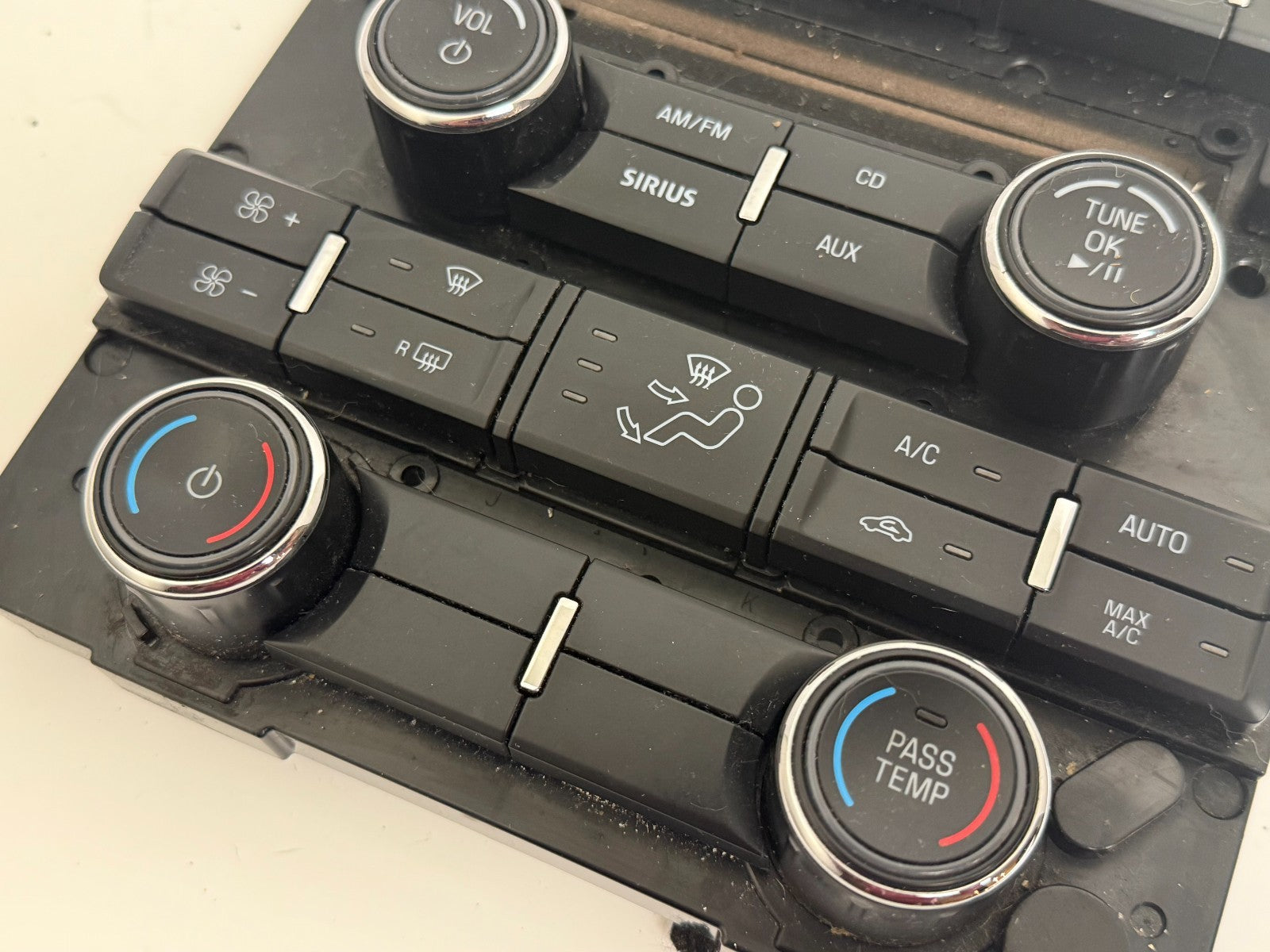 2010-2012 FORD TAURUS Radio Face AC Climate Control Panel AG1T-18A802-BB OEM