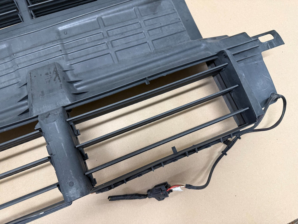 2013-2018 Ford C-Max Hybrid Energi Active Grille Shutter DM51-8475-AD OEM