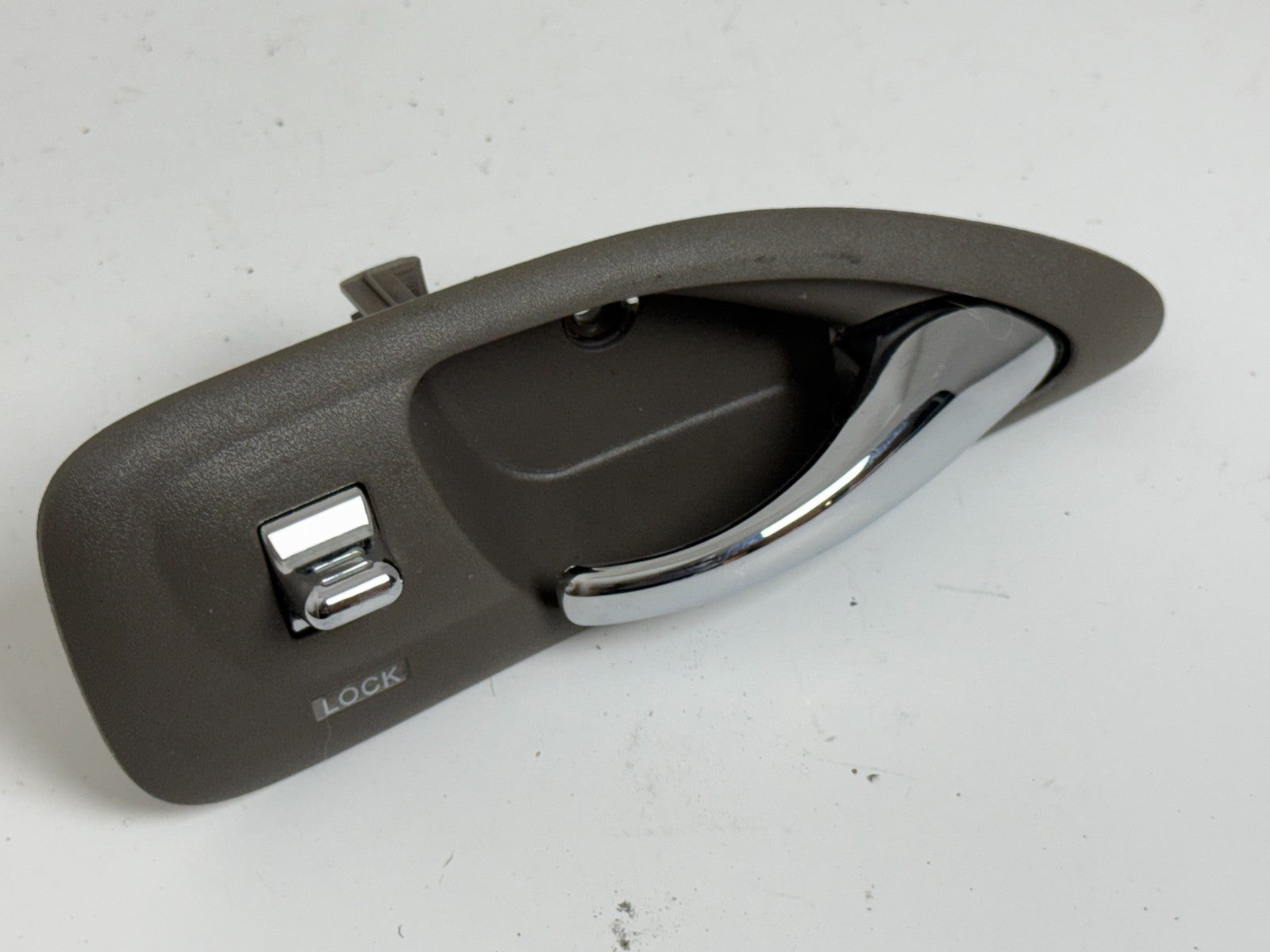 2001-2003 Acura 3.2CL CL Interior Door Handle Right Passenger Side Chrome Taupe